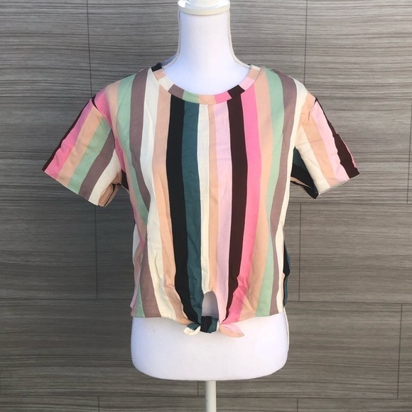 Front tie Striped blouse Size M NEW - Picture 2 of 9